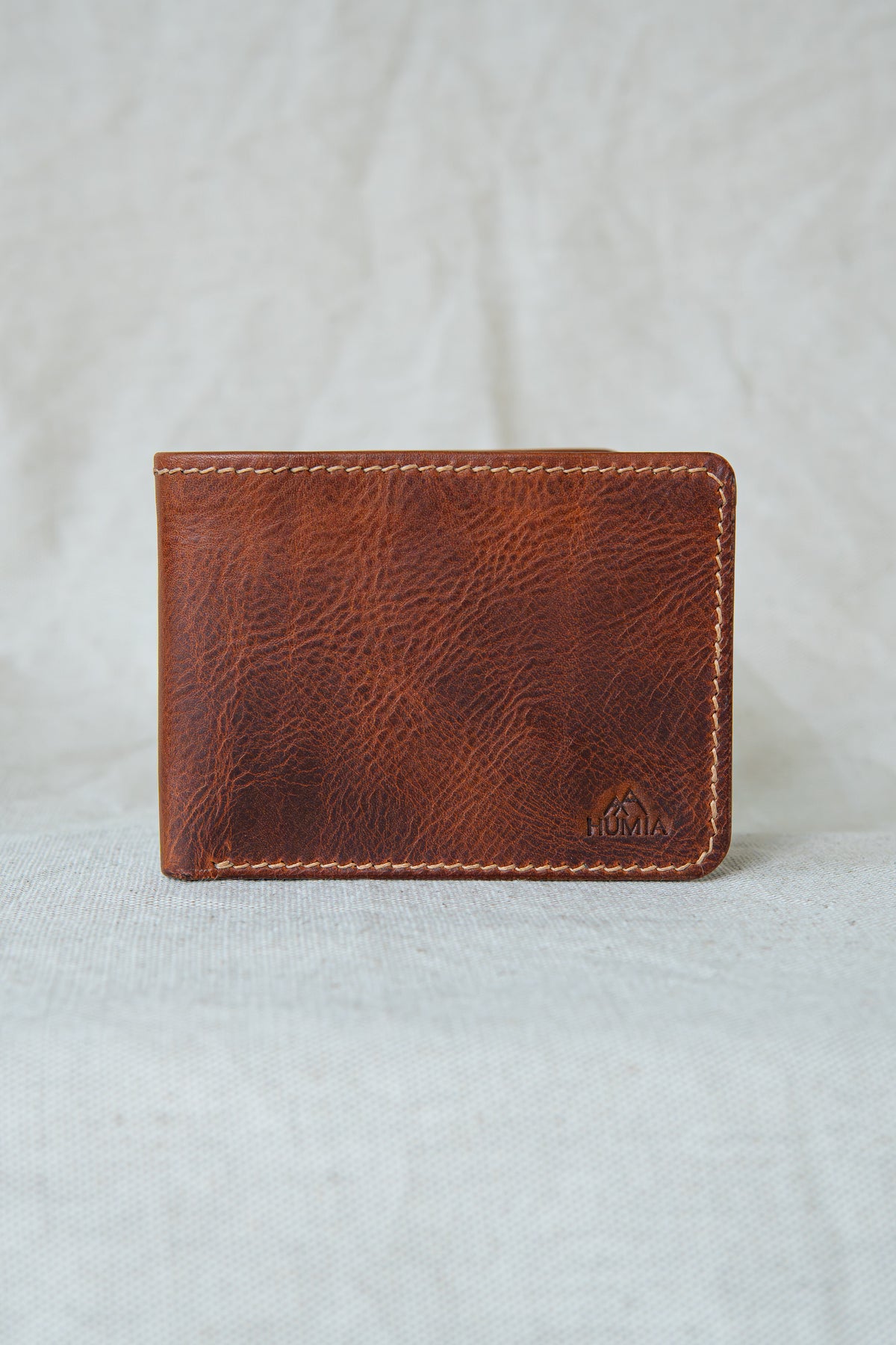 Portefeuille Vignemale en cuir cognac et olive, vue de face